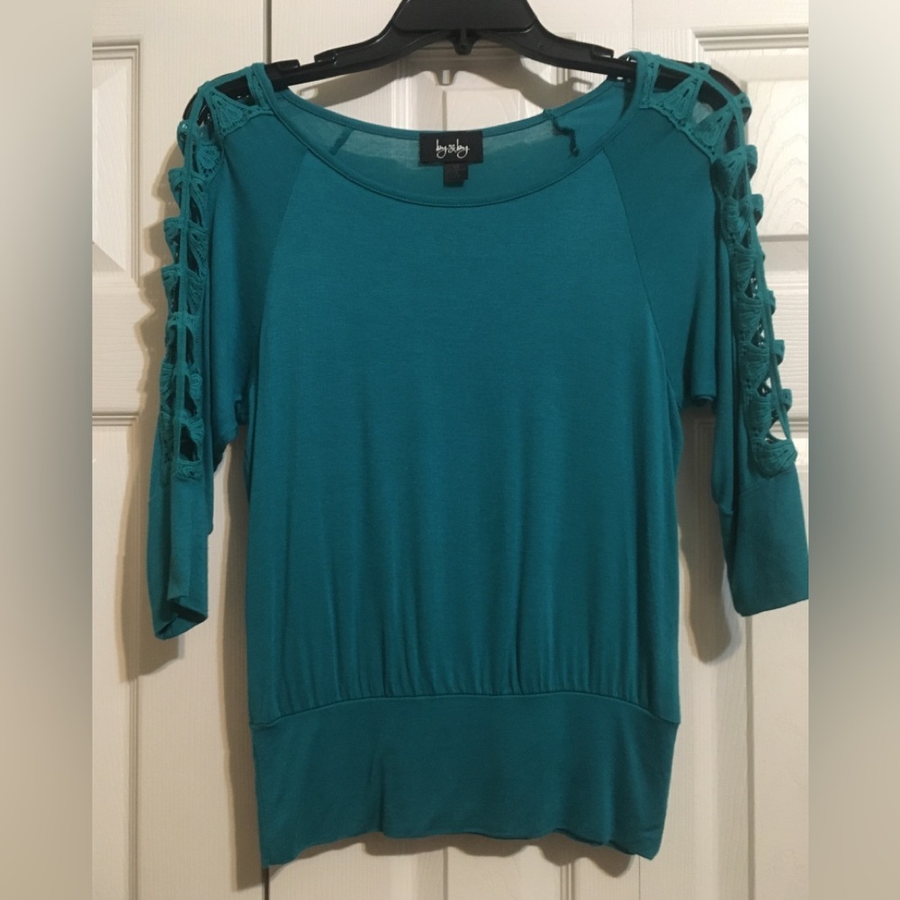 by&by 3/4 sleeve top size XS teal